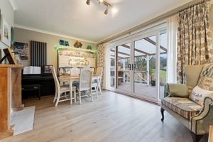 Photo 27- click for photo gallery